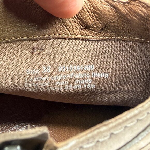 Amazon.com: Dansko Carolyn Low Ankle Booties - Comfortable  Dansko Ankle Boots Womens 7.5 Taupe Leather Tassel Inside Zip Clog Ankle Booties